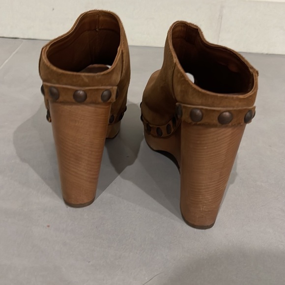 Pedro Garcia Wedges - Picture 5 of 9